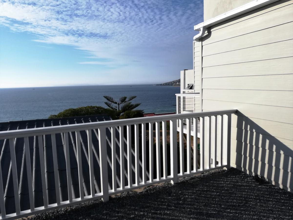 De La Hilcremat Hotel Simon's Town Exterior photo